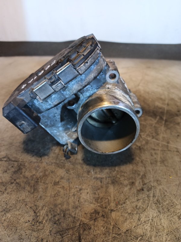 Borboleta Admissao FORD 8A6G-9F991-AB