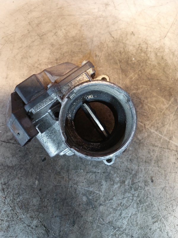 Borboleta Admissao VW Golf V 2.0TDI 03G128063G