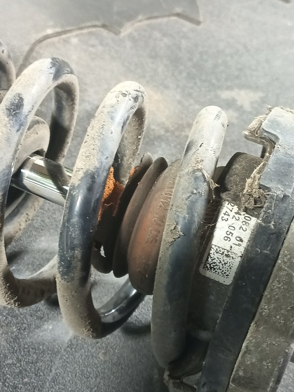 Amortecedor Suspensao BMW S5 F11 5R PRETA 6783976 DIREITO