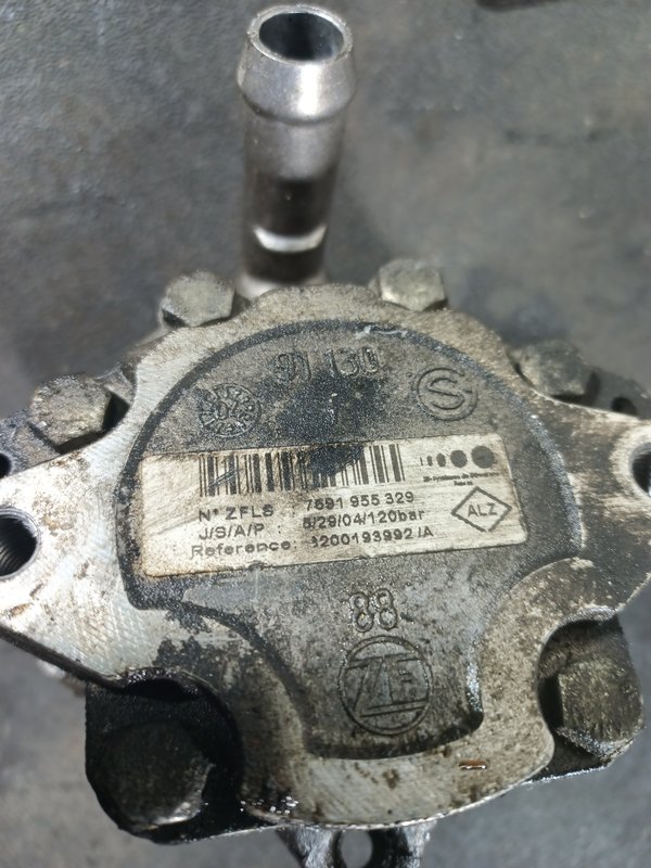 Bomba Direccao Assistida Grupo Renault 8200193992
