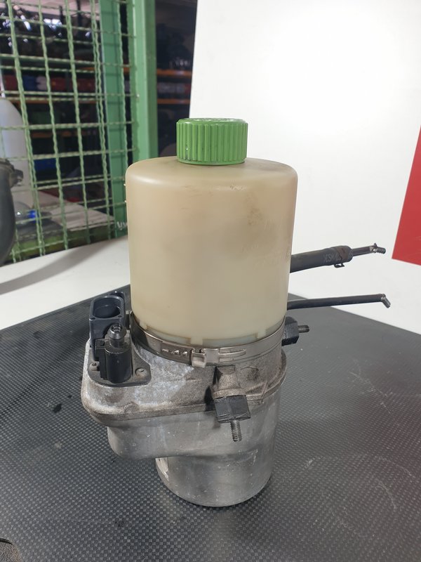 Bomba Direccao Assistida SEAT Ibiza 6J 6R0423156B