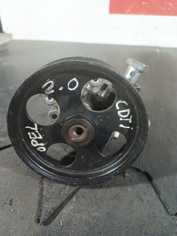 Bomba Direccao Assistida OPEL INSIGNIA A 13273784