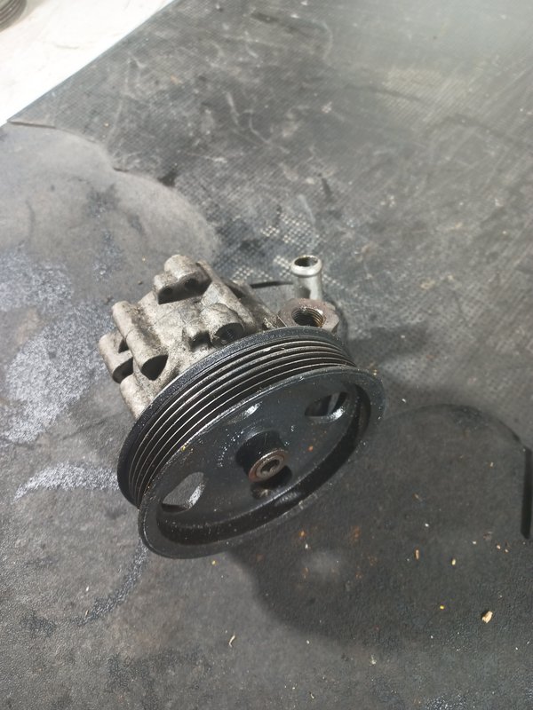 Bomba Direccao Assistida ALFA ROMEO 00505004240