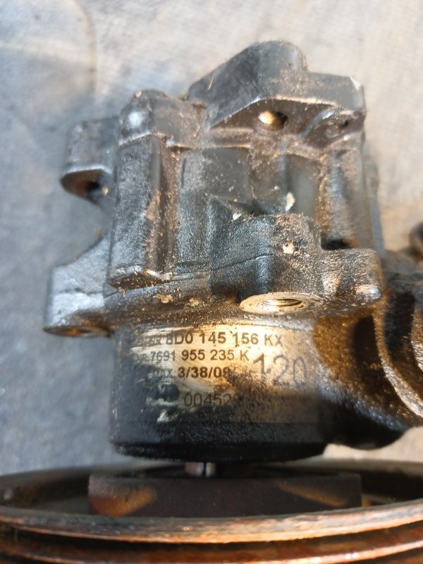 Bomba Direccao Assistida Grupo VAG 8D0145156KX