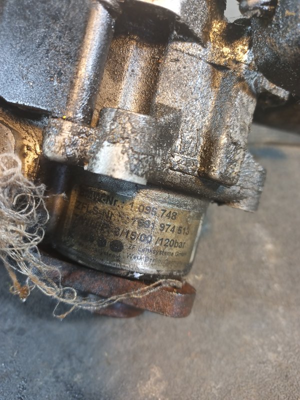 Bomba Direccao Assistida BMW 7691974513