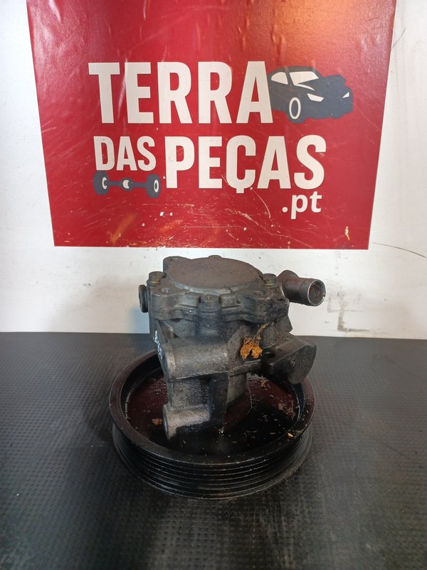 Bomba Direccao Assistida MERCEDES 0024668801