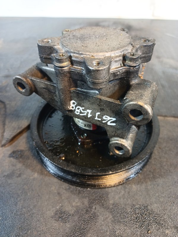 Bomba Direccao Assistida MERCEDES 0024668801