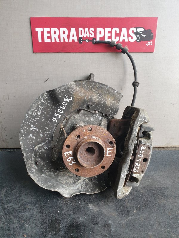 Manga de Eixo BMW E63 Frente esquerda 6762017
