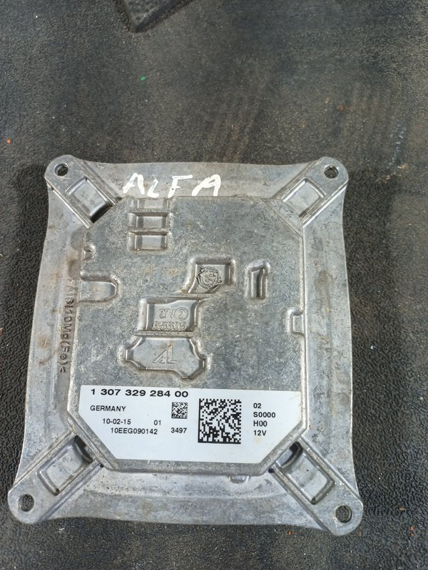 Balastro Xenon ALFA ROMEO Giulietta 130732928400
