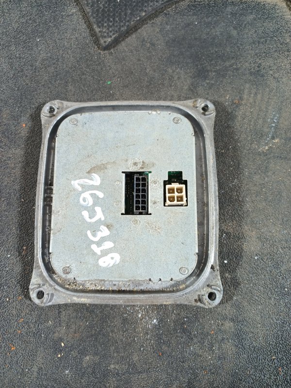 Balastro Xenon ALFA ROMEO Giulietta 130732928400