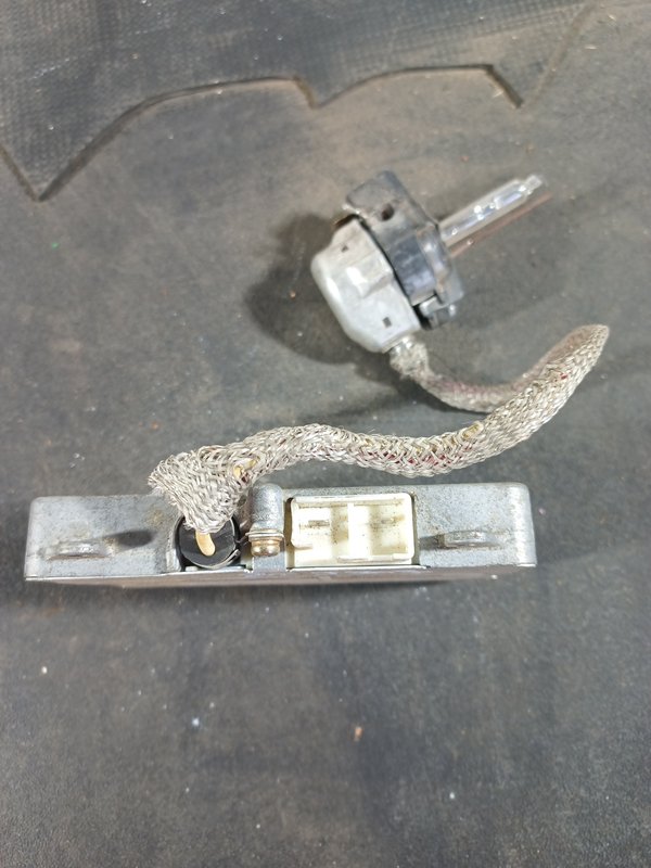 Balastro Xenon TOYOTA AVENSIS II 85967-05010