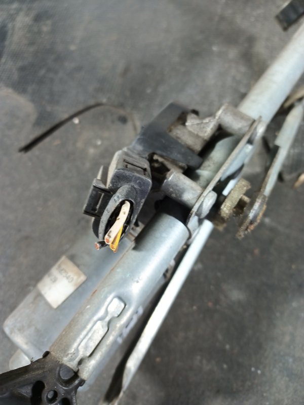 Motor Limpa Para Brisas OPEL CORSA D FRONTAL 13182340