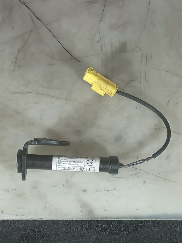 Atuador Capo BMW ESQUERDO AL7300581