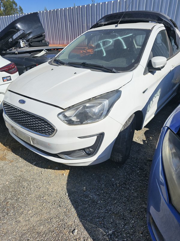 Frente Ford KA+ 2019