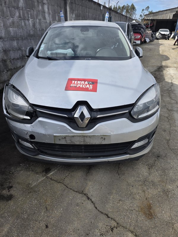 Frente Renault Megane III fase II