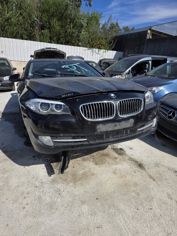 Conjunto Frente BMW 530 F11 51117248035