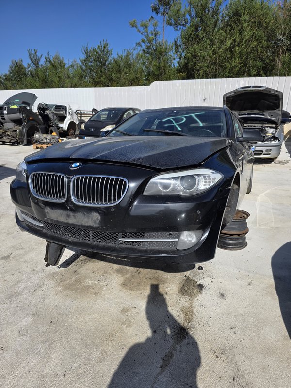 Conjunto Frente BMW 530 F11 51117248035