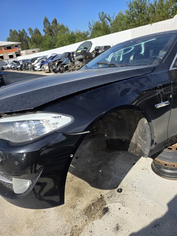 Conjunto Frente BMW 530 F11 51117248035