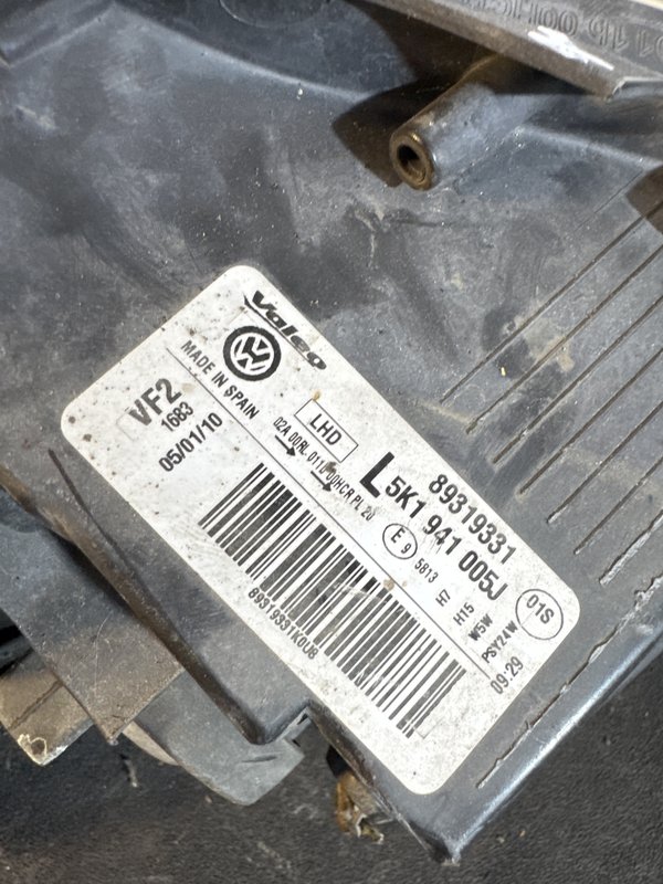 Farol Frontal VW Golf VI Esquerdo 5K1941005J