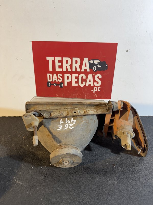 Farol Frontal Ford Escort III Direito 81AG13005C3A