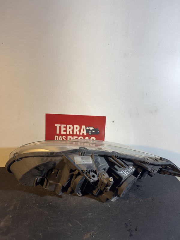 Farol Frontal Renault Laguna III Direito 260100038R