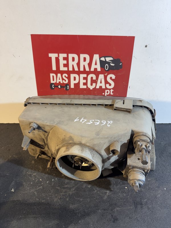 Farol Frontal Peugeot Boxer I Esquerdo 35690748