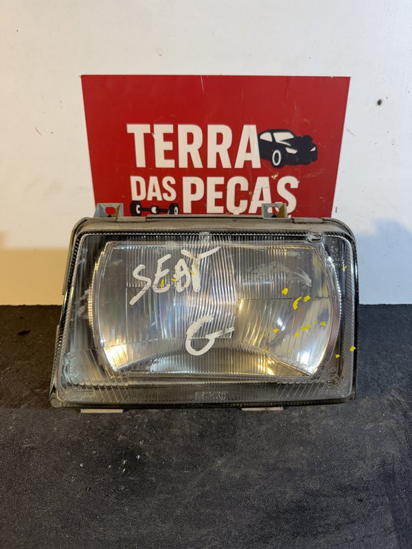 Farol Frontal Seat Ibiza I Esquerdo SE021930008F