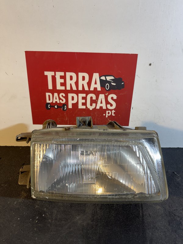 Farol Frontal Seat Ibiza 6K1 Direito 6K1941015D