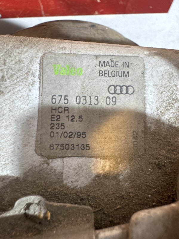 Farol Frontal Audi 90 Esquerdo 675031309