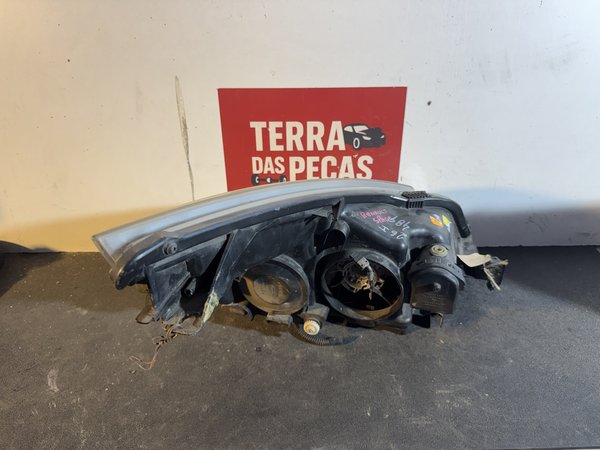 Farol Frontal RENAULT Espace IV Esquerdo 7701053975 XENON