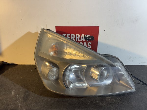 Farol Frontal RENAULT Espace IV Direito 7701053976 XENON