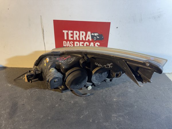 Farol Frontal RENAULT Espace IV Direito 7701053976 XENON