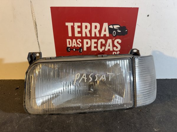 Farol Frontal VW Passat B4 Esquerdo 13347000