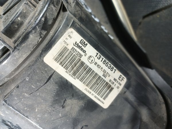 Farol Frontal OPEL Corsa D Esquerdo 13186381