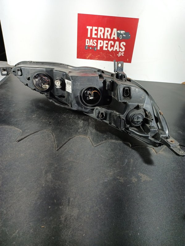 Farol Frontal PEUGEOT 407 Esquerdo 9656668880