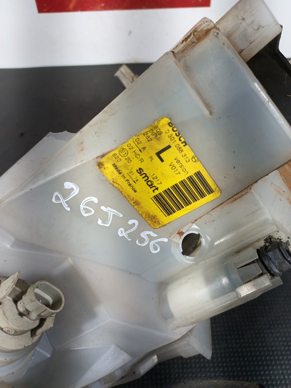 Farol Frontal SMART forTwo I Esquerdo 0301088313