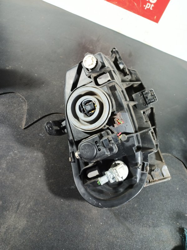 Farol Frontal CITROEN Saxo FASE 2 Esquerdo 9636331780
