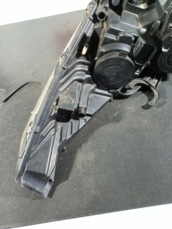 Farol Frontal PEUGEOT 3008 II 9682519080