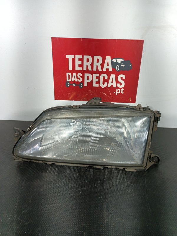 Farol Frontal PEUGEOT 306 F1 Esquerdo 6204.J4