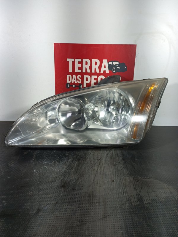 Farol Frontal FORD Focus II Esquerdo 4M5113101AD