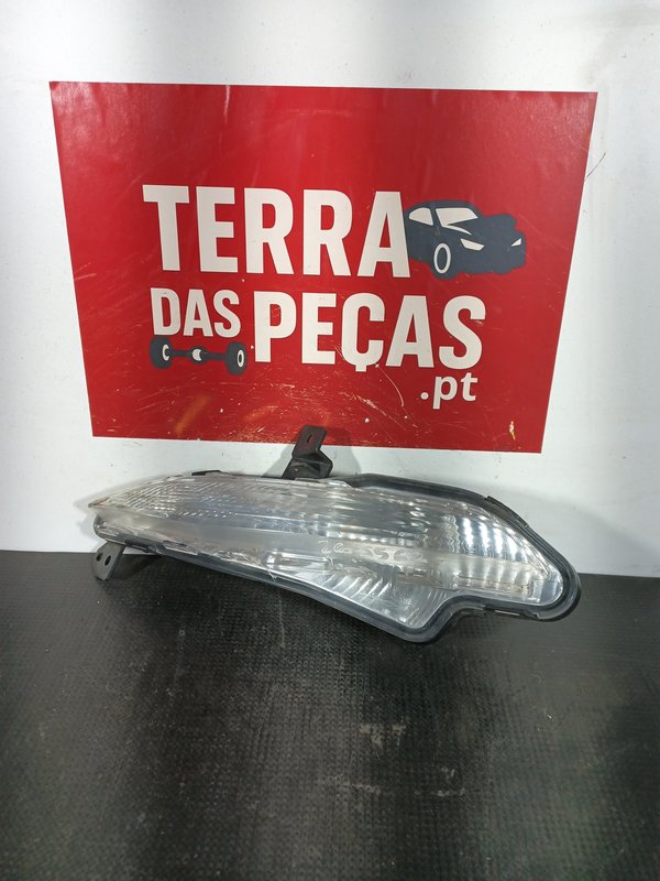 Farol Frontal PEUGEOT 308 II ESQ PISCA 9678039380G
