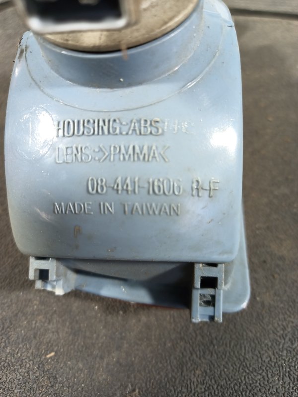 Farol Frontal VW GOLF III PISCA 084411606RF