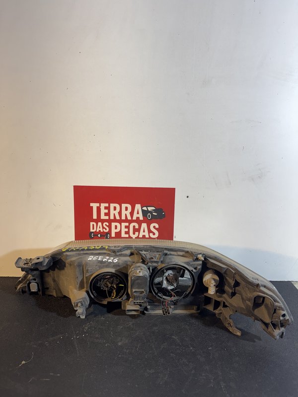 Farol Frontal Renault Laguna II / I 8200002847