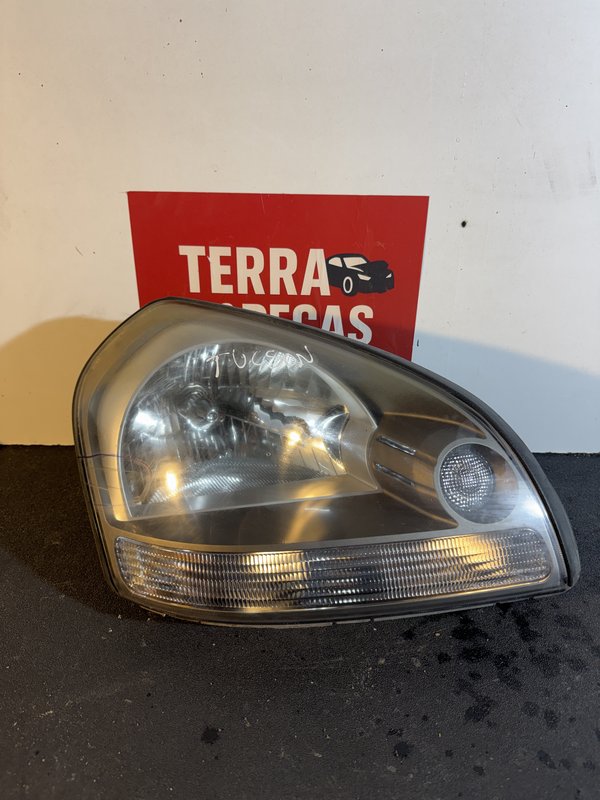 Farol Frontal Hyundai Tucson I Direita 921042E020