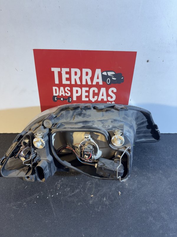 Farol Frontal Seat Ibiza III (6L) Esquerdo 6L1941021A