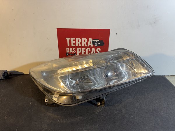 Farol Frontal Opel Insignia A Direito 13226783