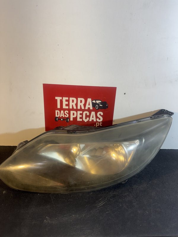 Farol Frontal Ford Focus III Esquerda BM51-13W030-CF