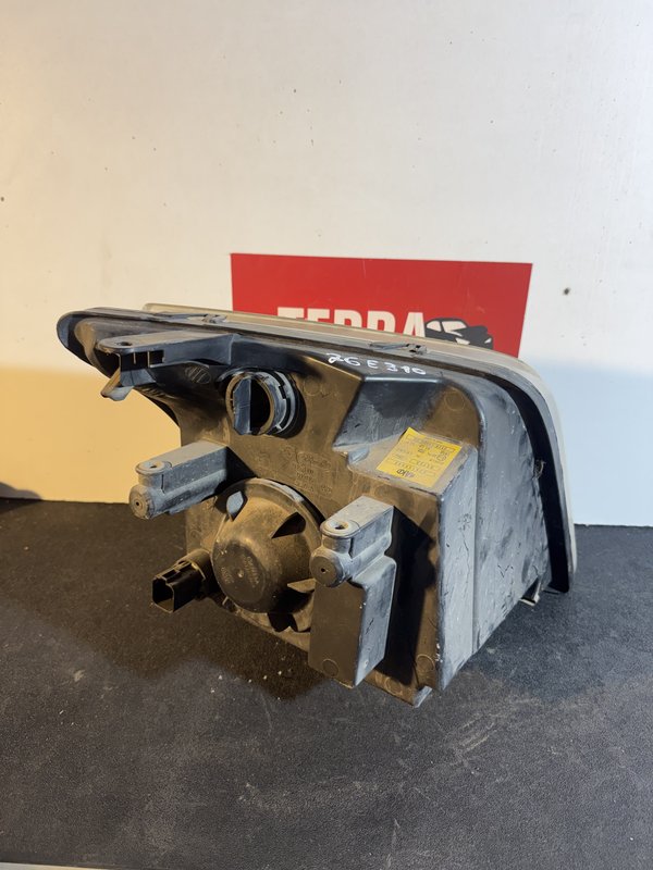 Farol Frontal Ford Torneo Connect Esquerda 2T1413005AD
