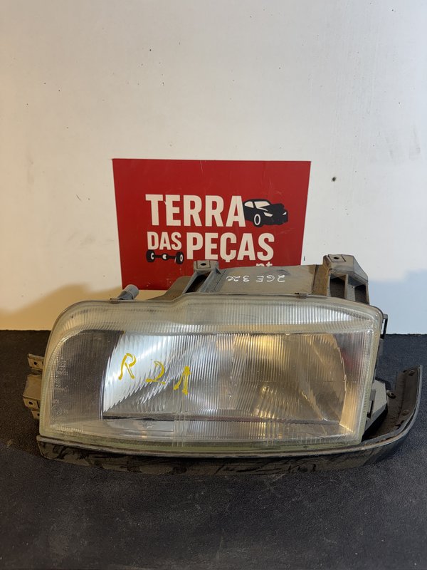 Farol Frontal Renault 21 Esquerda 7701034132