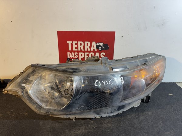 Farol Honda Accord VIII Estate Esquerdo 11371501